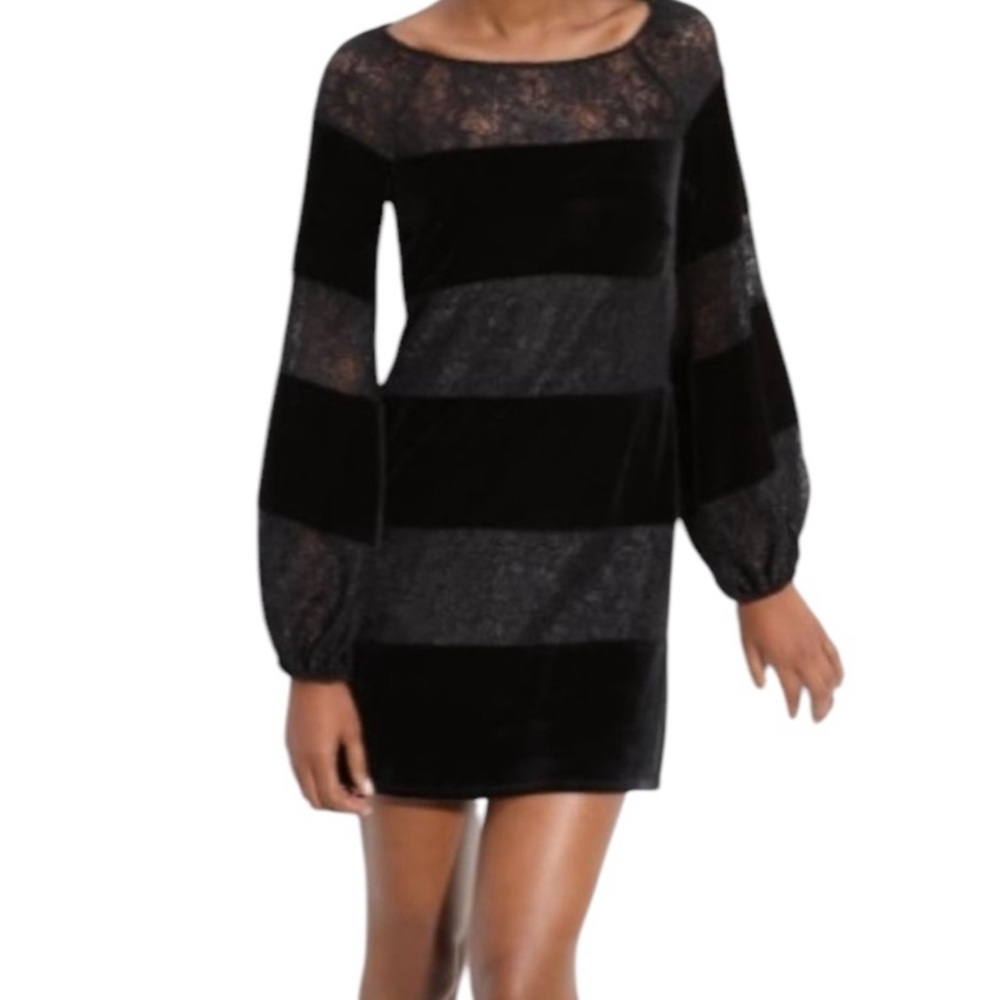 Laundry by Shelli Segal Black Velvet Long Sleeve Sheath Dress with Lace Insets